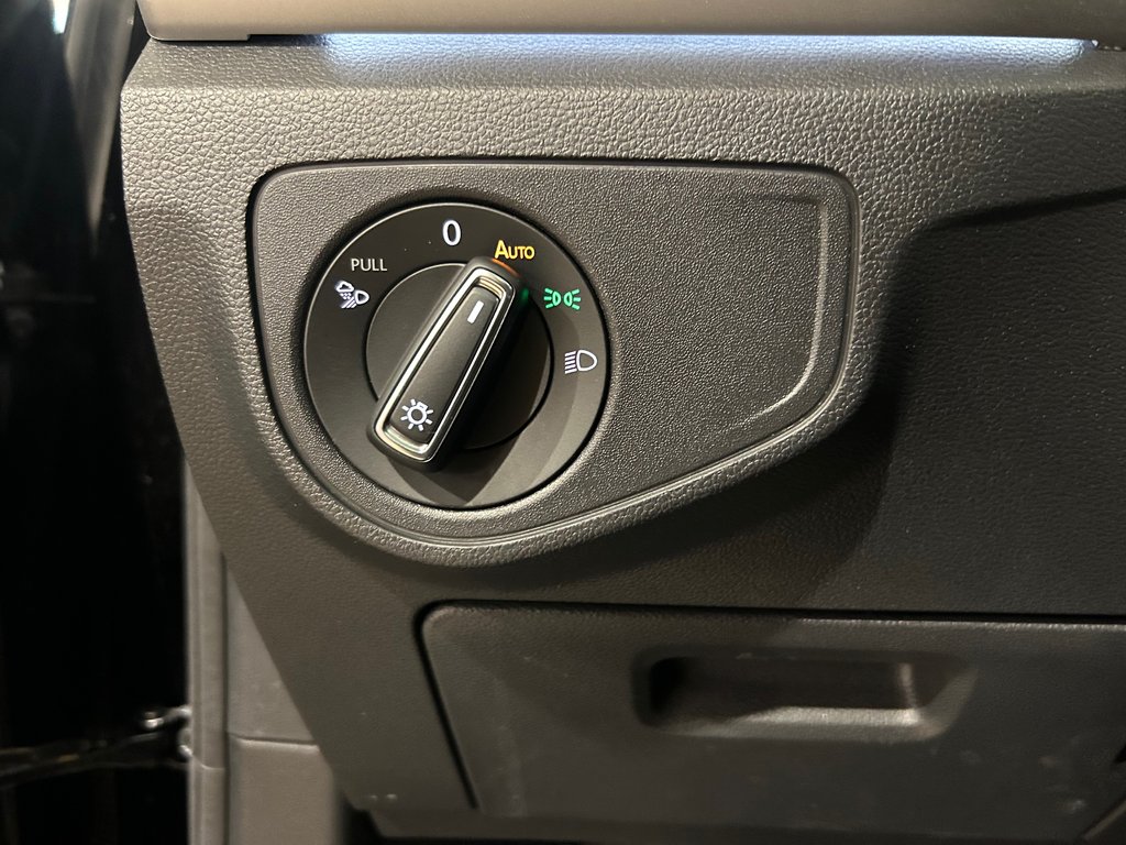 Volkswagen Atlas Execline, JAMAIS ACCIDENTÉ, 6 PASSAGERS, HITCH, V6 2022 à Mirabel, Québec - 24 - w1024h768px