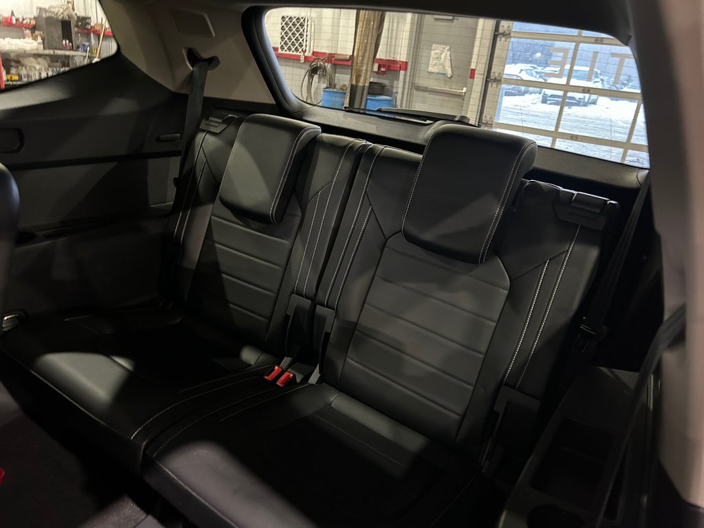 Volkswagen Atlas Execline, JAMAIS ACCIDENTÉ, 6 PASSAGERS, HITCH, V6 2022 à Mirabel, Québec - 32 - w1024h768px