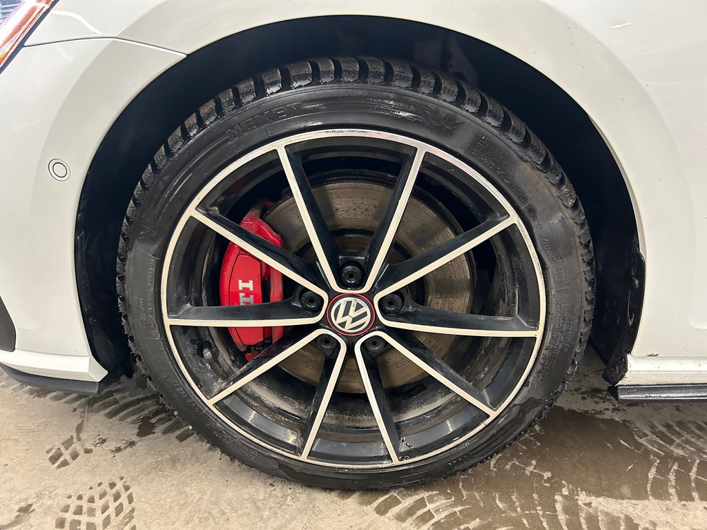 Volkswagen Golf GTI Autobahn, JAMAIS ACCIDENTÉ, DSG, 8 PNEUS, CUIR 2021 à Mirabel, Québec - 7 - w1024h768px