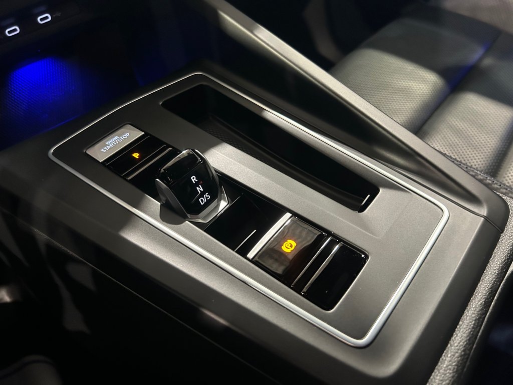 2022 Volkswagen Golf R DSG, JAMAIS ACCIDENTÉ, 8 MAGS, VOIR LISTE PLUS BAS in Mirabel, Quebec - 31 - w1024h768px