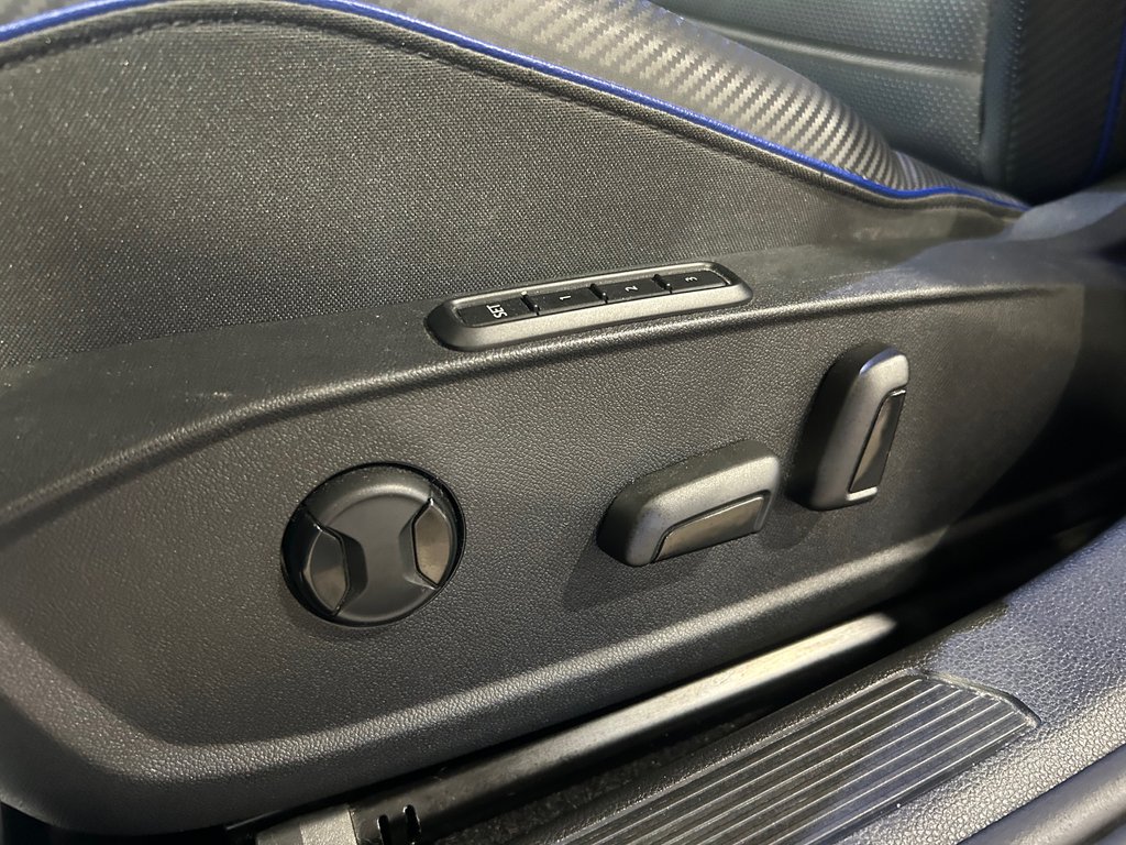 2022 Volkswagen Golf R DSG, JAMAIS ACCIDENTÉ, 8 MAGS, VOIR LISTE PLUS BAS in Mirabel, Quebec - 13 - w1024h768px