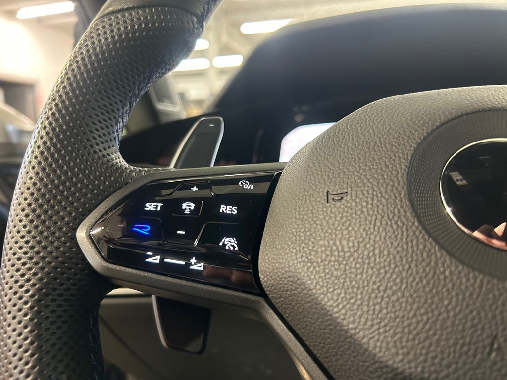 2022 Volkswagen Golf R DSG, JAMAIS ACCIDENTÉ, 8 MAGS, VOIR LISTE PLUS BAS in Mirabel, Quebec - 24 - w1024h768px