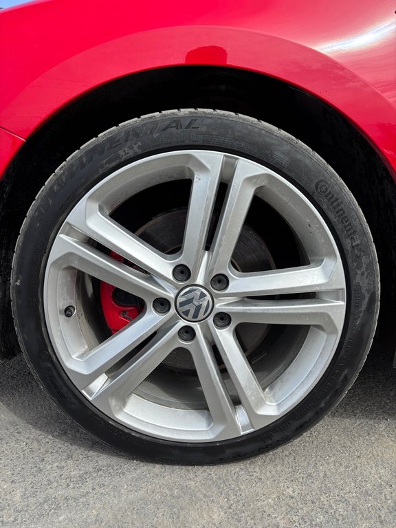 2017 Volkswagen Jetta Sedan GLI Autobahn, JAMAIS ACCIDENTÉ, 8 MAGS, MANUELLE in Mirabel, Quebec - 6 - w1024h768px