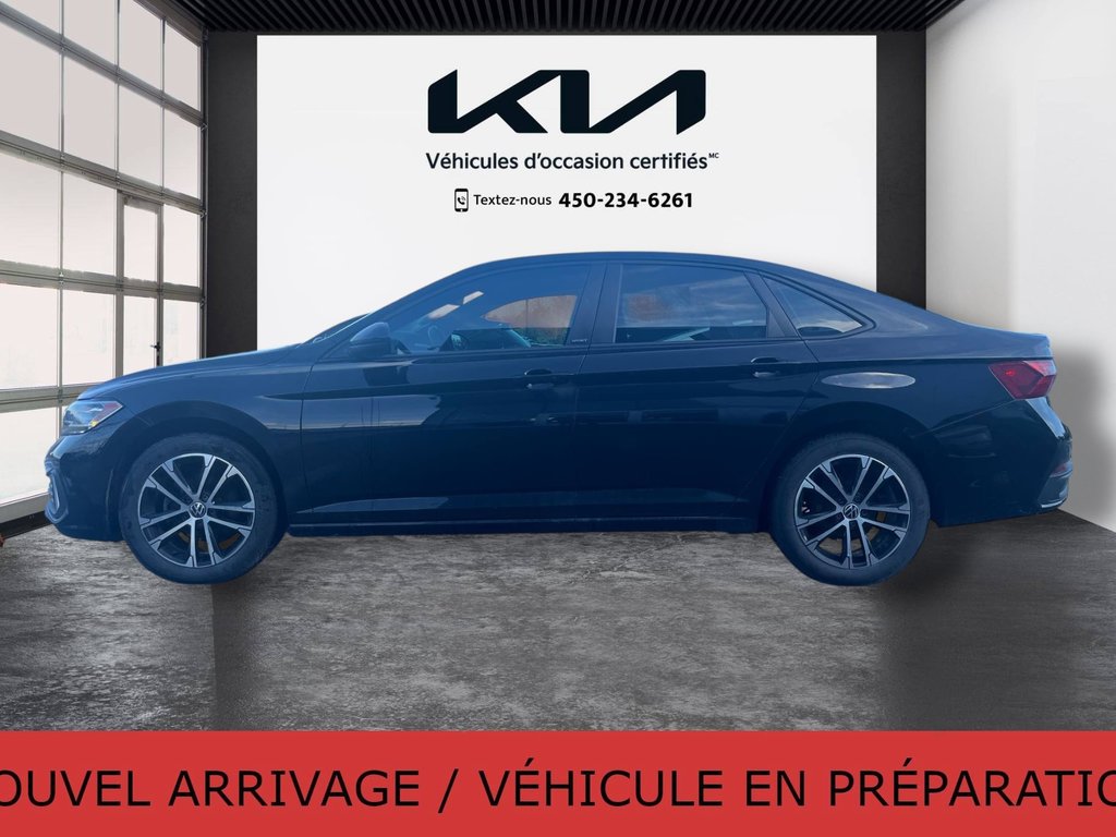 Volkswagen Jetta Comfortline, JAMAIS ACCIDENTÉ, MANUELLE, CUIR 2023 à Mirabel, Québec - 3 - w1024h768px