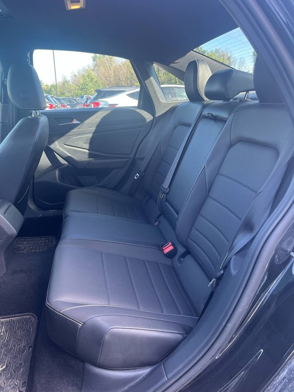 Volkswagen Jetta Comfortline, JAMAIS ACCIDENTÉ, MANUELLE, CUIR 2023 à Mirabel, Québec - 24 - w1024h768px
