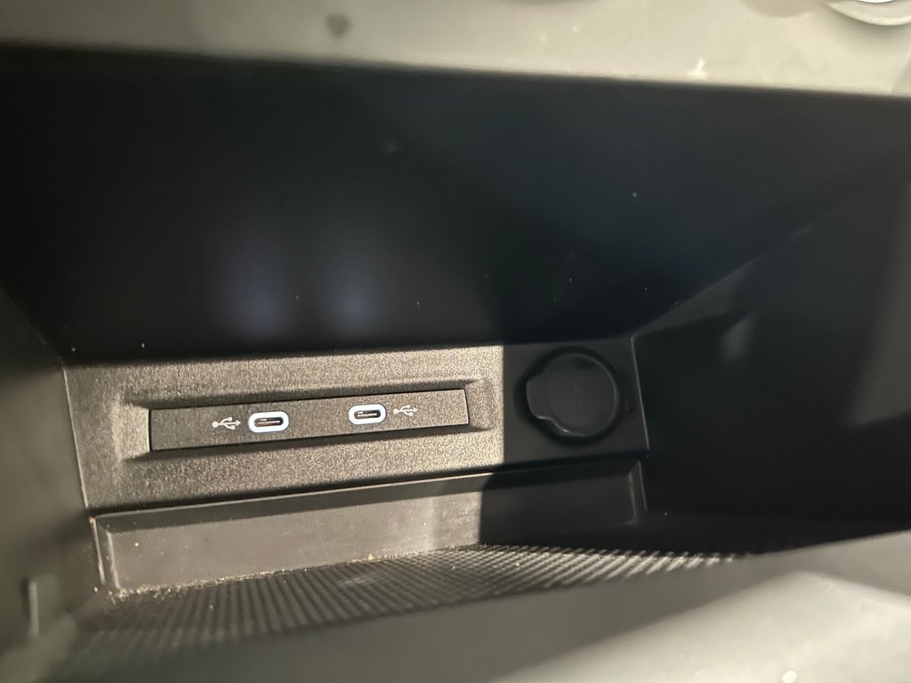 Volkswagen Taos Trendline, JAMAIS ACCIDENTÉ, 8 PNEUS, MAGS 2022 à Mirabel, Québec - 20 - w1024h768px