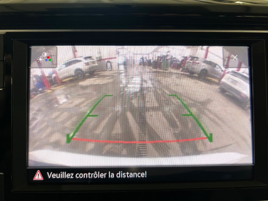 Volkswagen Taos Trendline, JAMAIS ACCIDENTÉ, 8 PNEUS, MAGS 2022 à Mirabel, Québec - 17 - w1024h768px