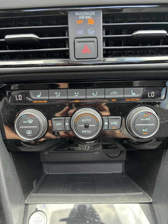 2024 Volkswagen Taos Comfortline, JAMAIS ACCIDENTÉ, CUIR, TOIT, AWD in Mirabel, Quebec - 17 - w1024h768px
