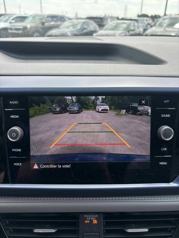 2024 Volkswagen Taos Comfortline, JAMAIS ACCIDENTÉ, CUIR, TOIT, AWD in Mirabel, Quebec - 16 - w1024h768px