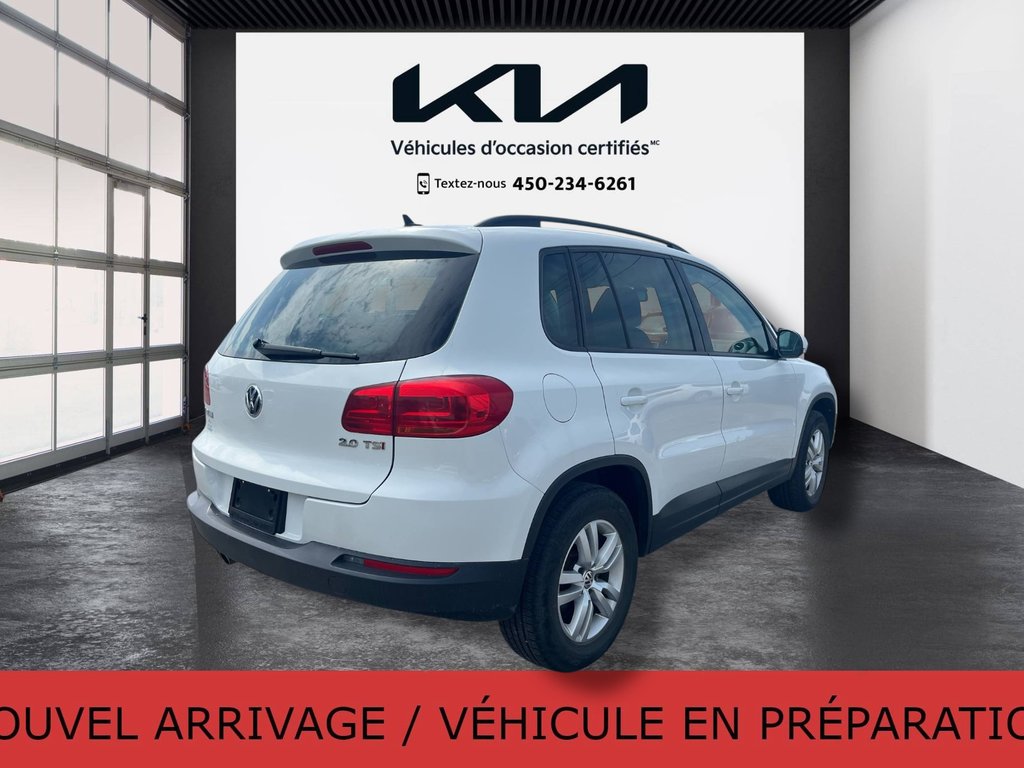 2017 Volkswagen Tiguan Trendline, JAMAIS ACCIDENTÉ, 8 PNEUS, MAGS in Mirabel, Quebec - 24 - w1024h768px