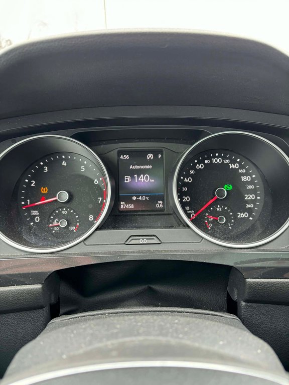 2020 Volkswagen Tiguan Comfortline, JAMAIS ACCIDENTÉ, 8 PNEUS, CUIR, TOIT in Mirabel, Quebec - 9 - w1024h768px