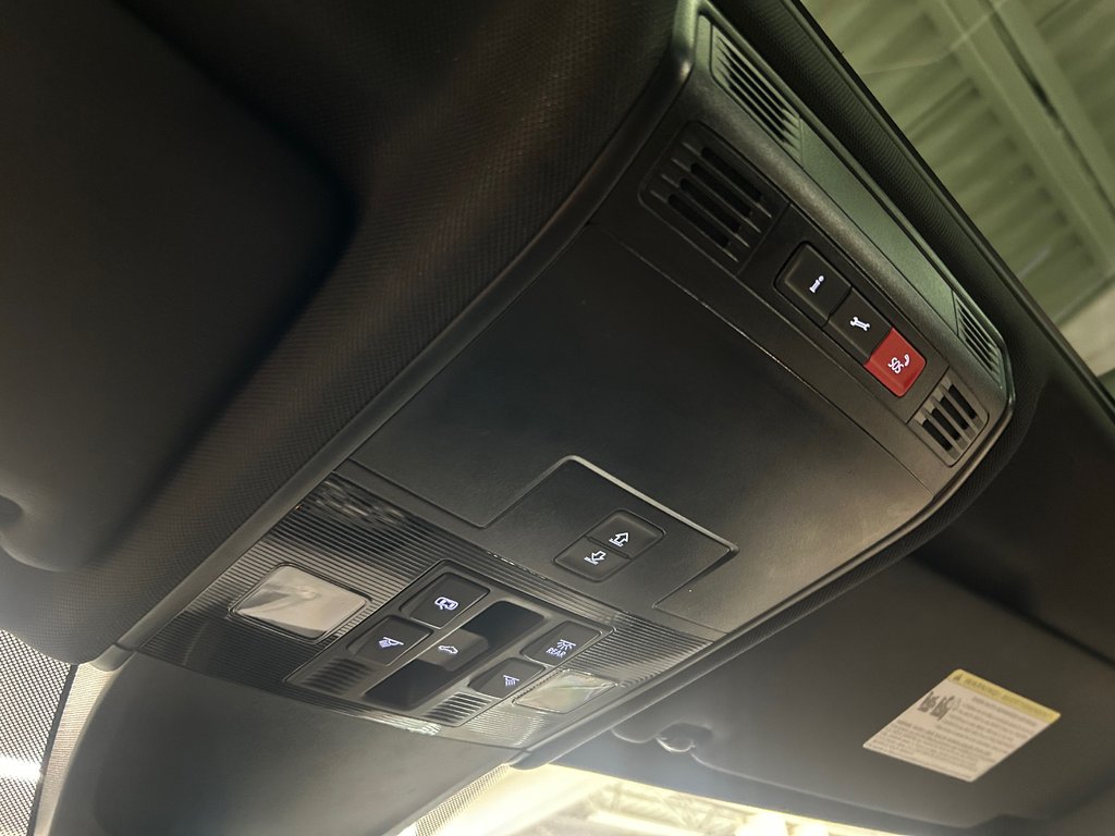 Volkswagen Tiguan Highline R-Line, JAMAIS ACCIDENTÉ, CUIR, GPS, TOIT 2022 à Mirabel, Québec - 26 - w1024h768px