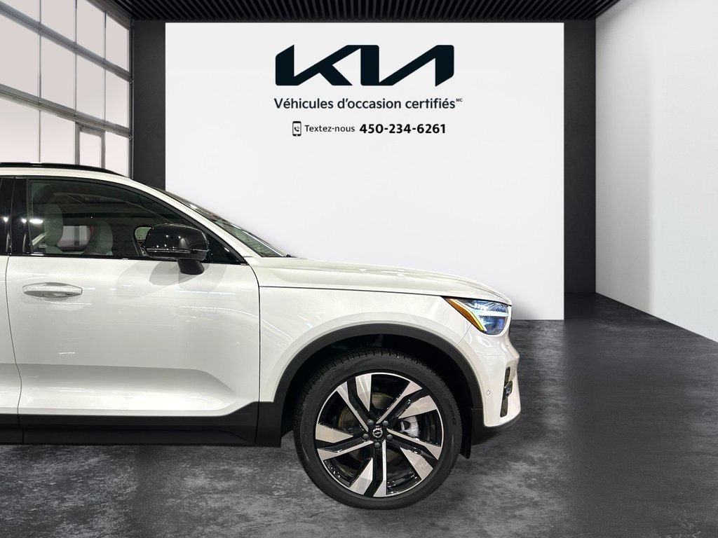 2023 Volvo XC40 Ultimate Dark Theme, JAMAIS ACCIDENTÉ, AWD, CUIR in Mirabel, Quebec - 38 - w1024h768px