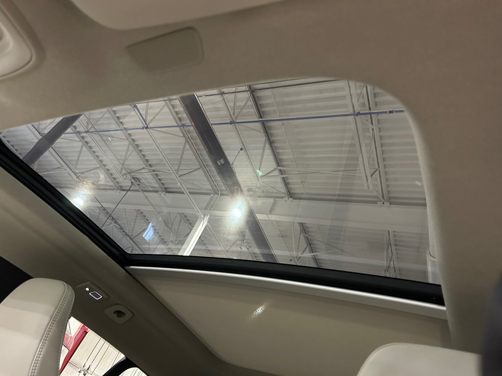 2023 Volvo XC40 Ultimate Dark Theme, JAMAIS ACCIDENTÉ, AWD, CUIR in Mirabel, Quebec - 19 - w1024h768px