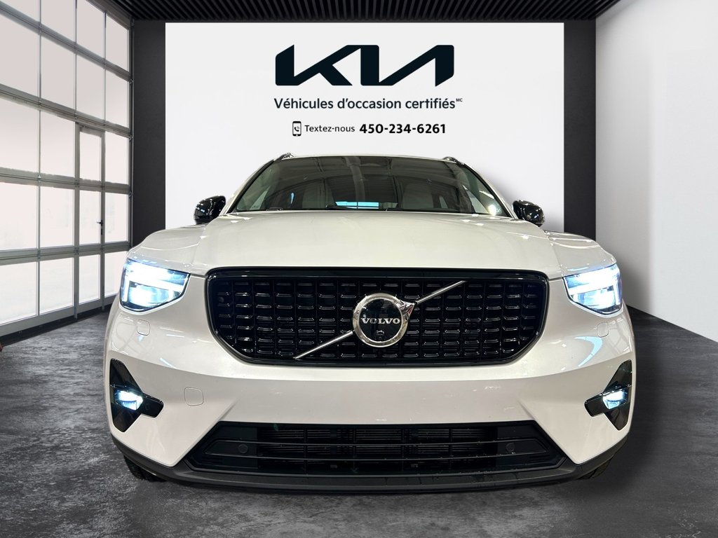 2023 Volvo XC40 Ultimate Dark Theme, JAMAIS ACCIDENTÉ, AWD, CUIR in Mirabel, Quebec - 5 - w1024h768px