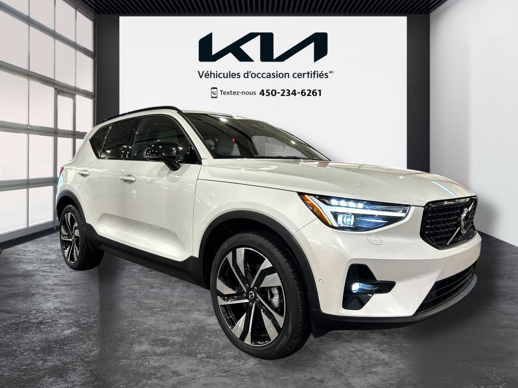 2023 Volvo XC40 Ultimate Dark Theme, JAMAIS ACCIDENTÉ, AWD, CUIR in Mirabel, Quebec - 39 - w1024h768px