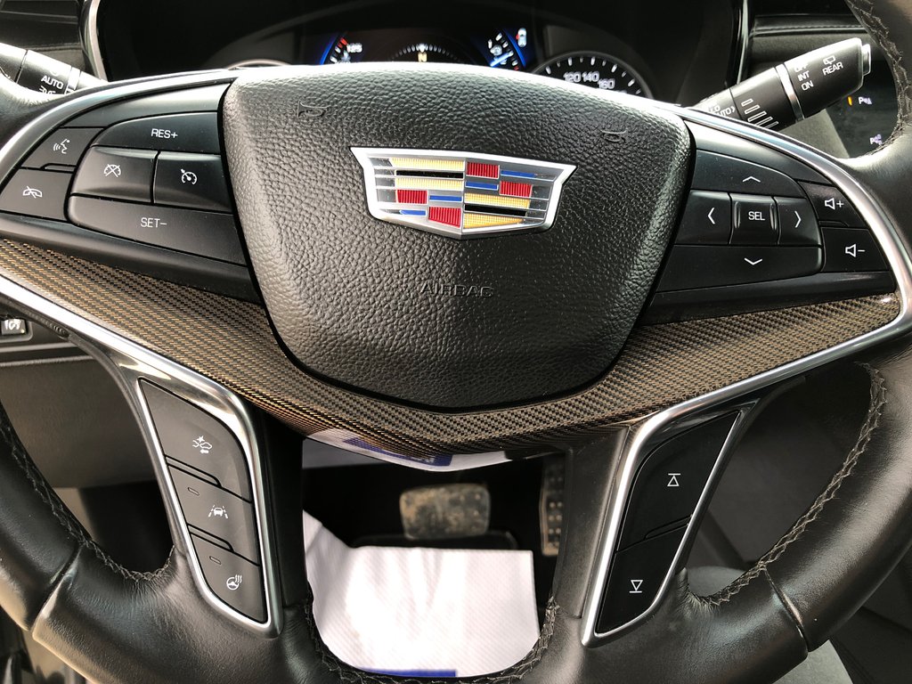 Cross Town Motors Roblin 2017 Cadillac Xt5 Platinum Awd