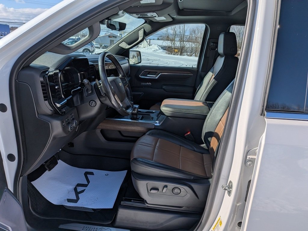 Chevrolet Silverado 1500 High Country | DIESEL | Leather | Warranty to 2028 2023 à Amherst, Nouvelle-Écosse - 11 - w1024h768px