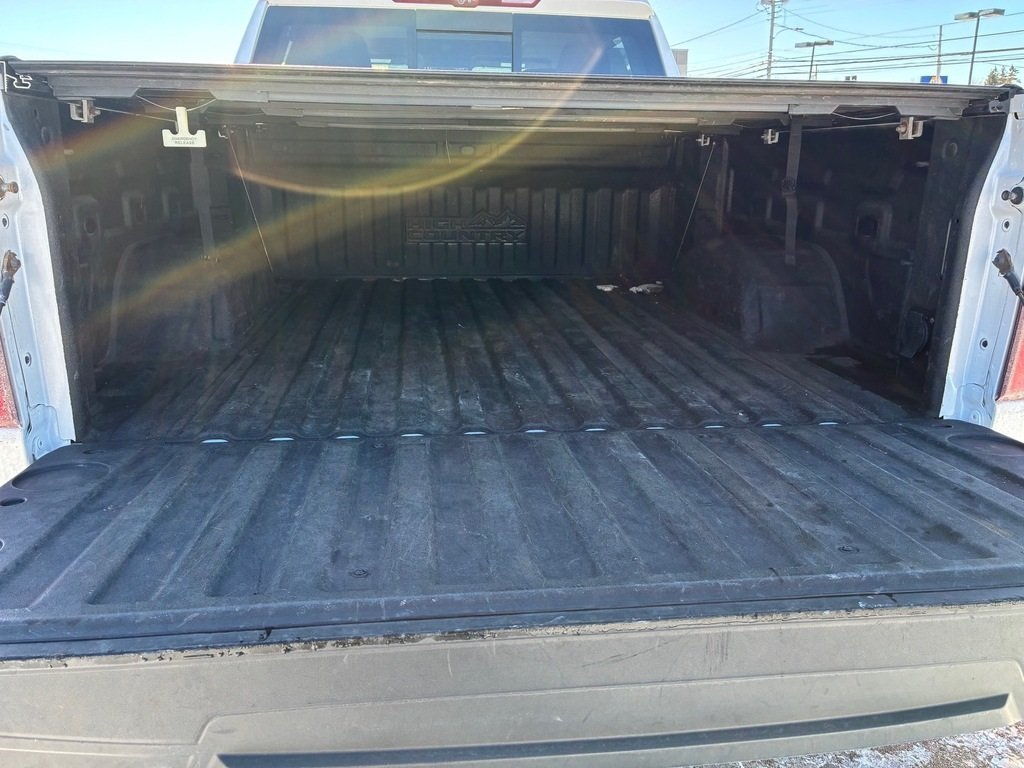 2023 Chevrolet Silverado 1500 High Country in Amherst, Nova Scotia - 20 - w1024h768px