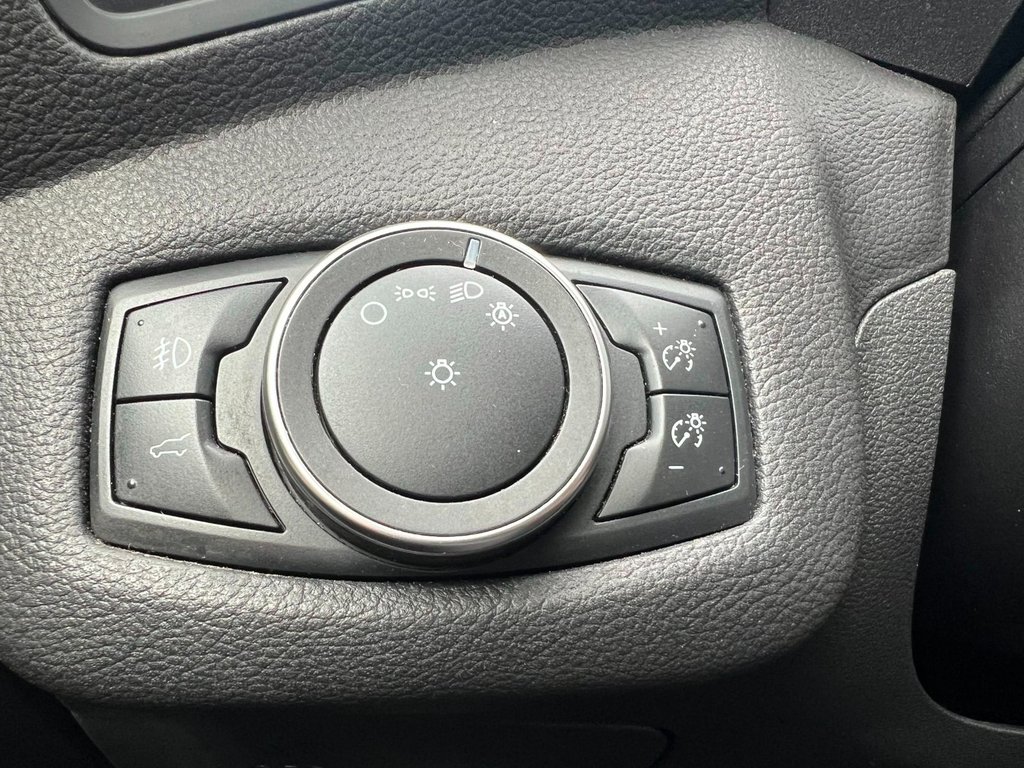 Ford Escape SEL | Cam | USB | HtdSeats | Bluetooth | Keyless 2019 à Bridgewater, Nouveau-Brunswick - 26 - w1024h768px