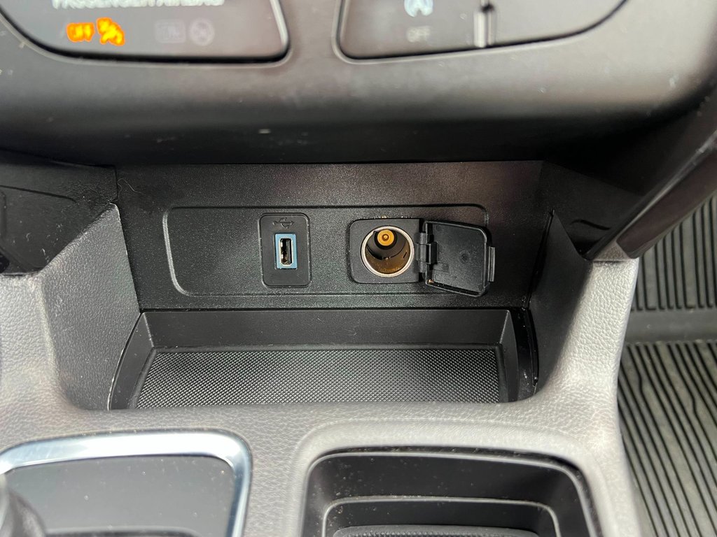 Ford Escape SEL | Cam | USB | HtdSeats | Bluetooth | Keyless 2019 à Bridgewater, Nouveau-Brunswick - 37 - w1024h768px