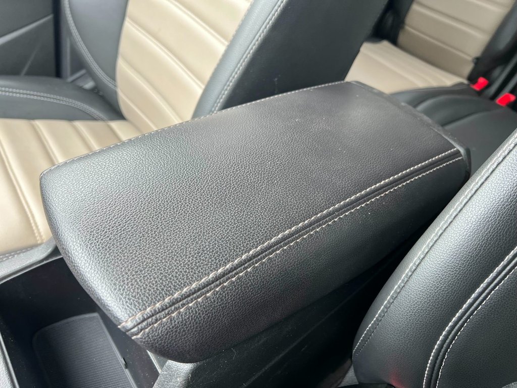 Ford Escape SEL | Cam | USB | HtdSeats | Bluetooth | Keyless 2019 à Bridgewater, Nouveau-Brunswick - 39 - w1024h768px