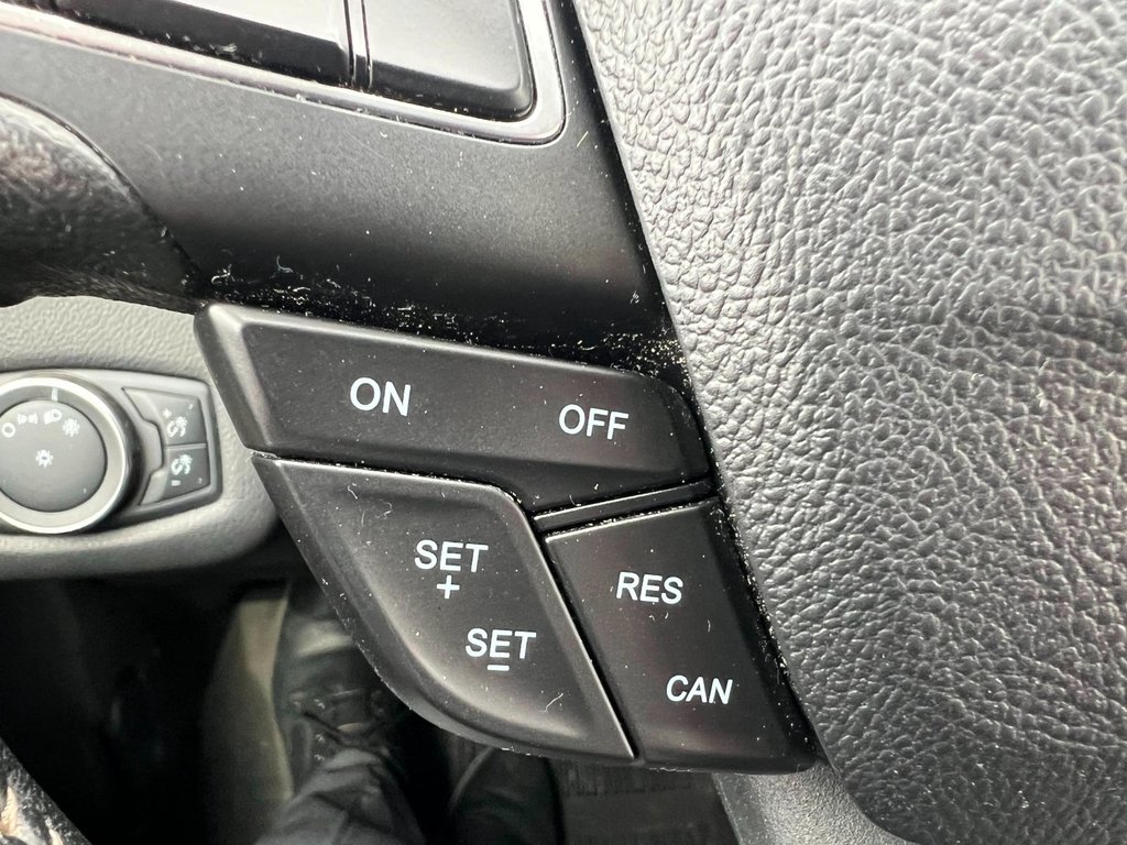 Ford Escape SEL | Cam | USB | HtdSeats | Bluetooth | Keyless 2019 à Bridgewater, Nouveau-Brunswick - 30 - w1024h768px