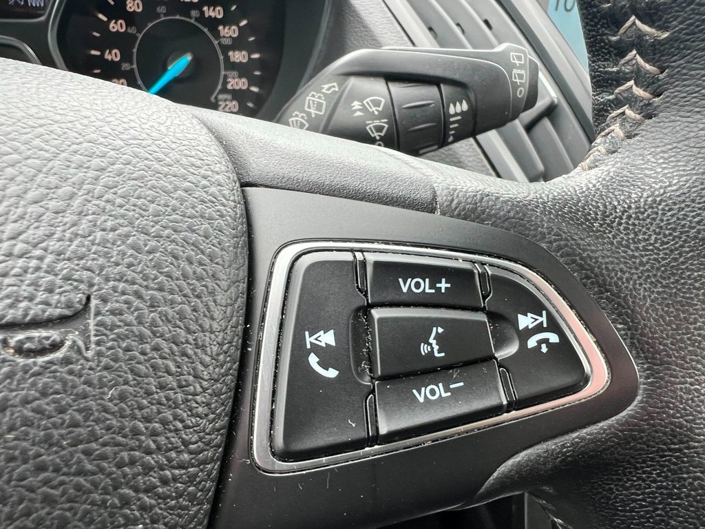 Ford Escape SEL | Cam | USB | HtdSeats | Bluetooth | Keyless 2019 à Bridgewater, Nouveau-Brunswick - 31 - w1024h768px