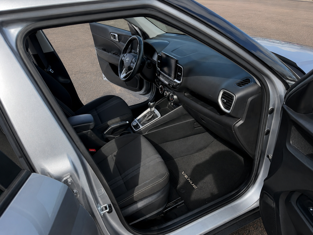 2024 Hyundai Venue Preferred | Cam | USB | HtdSeat | Warranty to 2029 in Hebbville, Nova Scotia - 23 - w1024h768px
