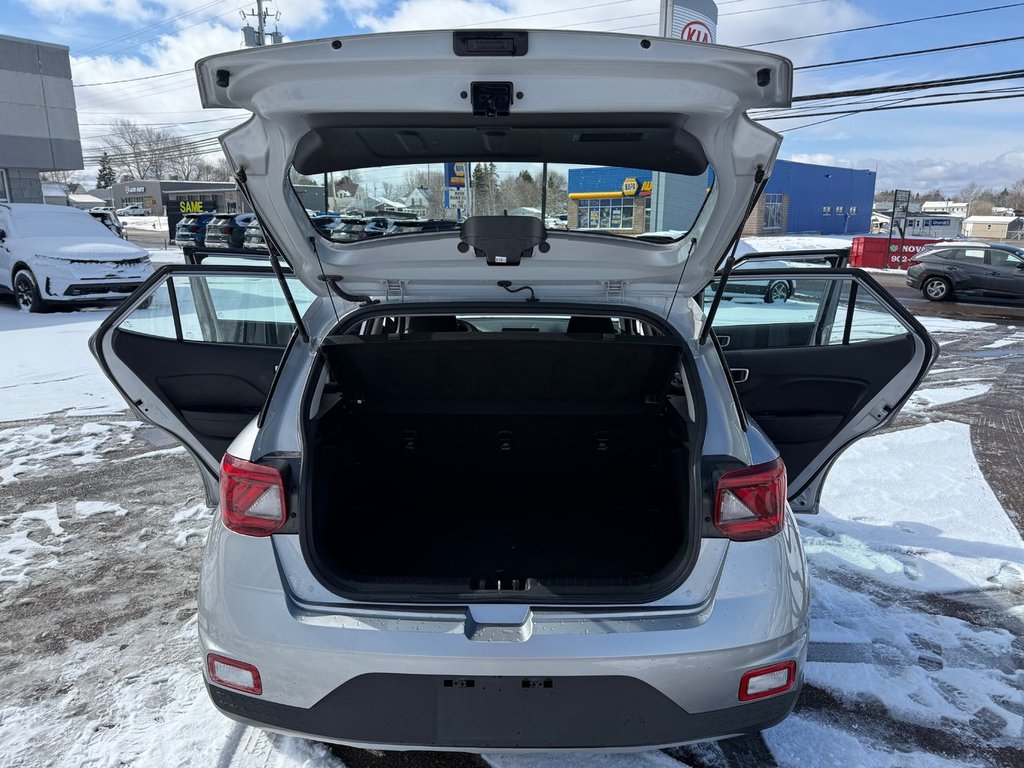 Hyundai Venue Preferred 2024 à Amherst, Nouvelle-Écosse - 19 - w1024h768px