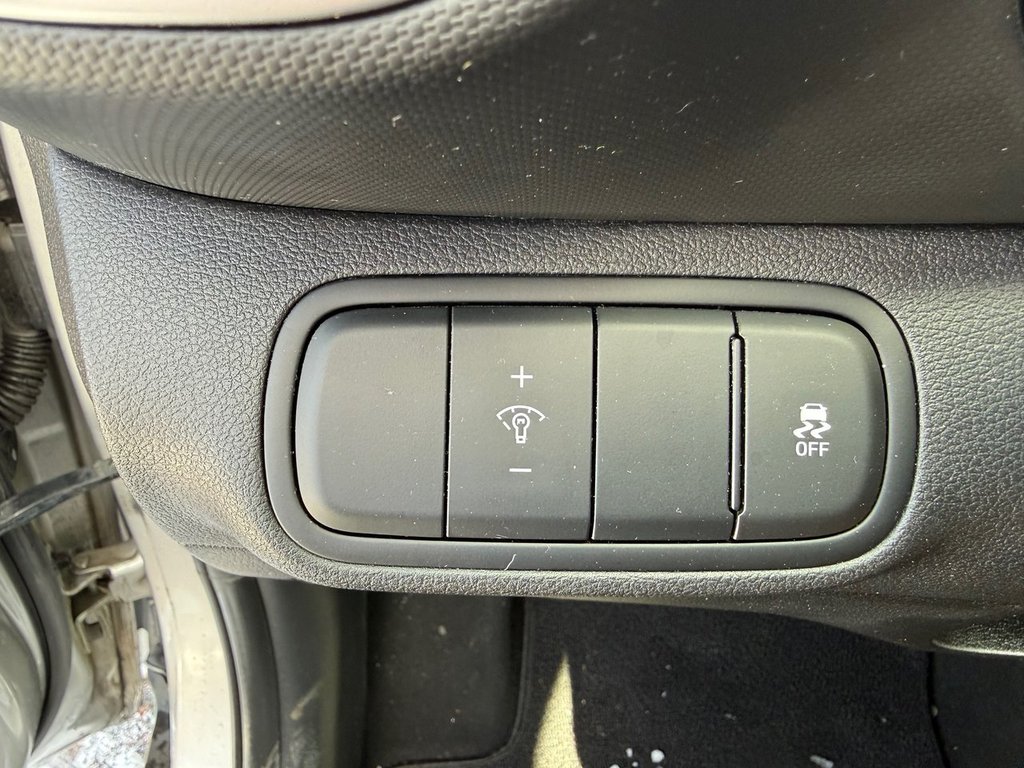 Hyundai Venue Preferred 2024 à Amherst, Nouvelle-Écosse - 32 - w1024h768px