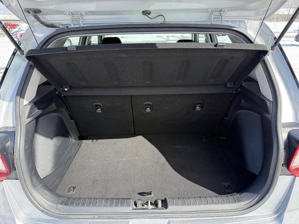 Hyundai Venue Preferred 2024 à Amherst, Nouvelle-Écosse - 21 - w1024h768px