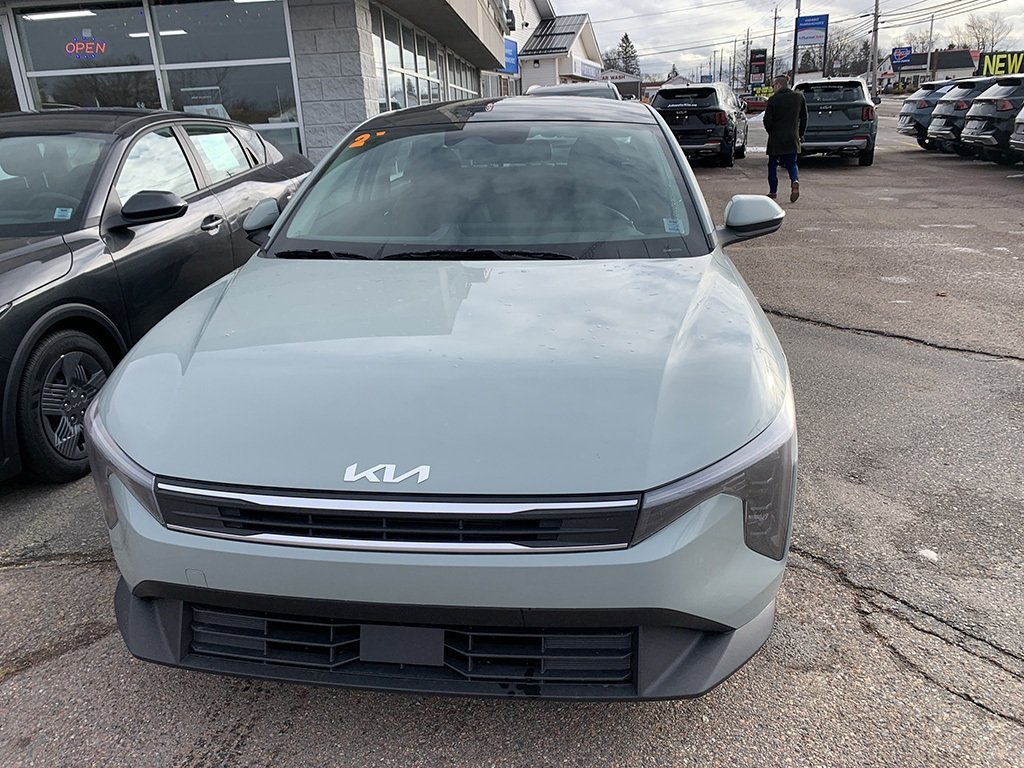 Kia K4 EX+ | Leather | SunRoof | Cam | Warranty to 2031 2025 à Amherst, Nouvelle-Écosse - 3 - w1024h768px