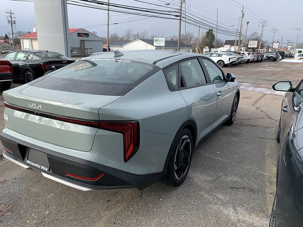 Kia K4 EX+ | Leather | SunRoof | Cam | Warranty to 2031 2025 à Amherst, Nouvelle-Écosse - 4 - w1024h768px