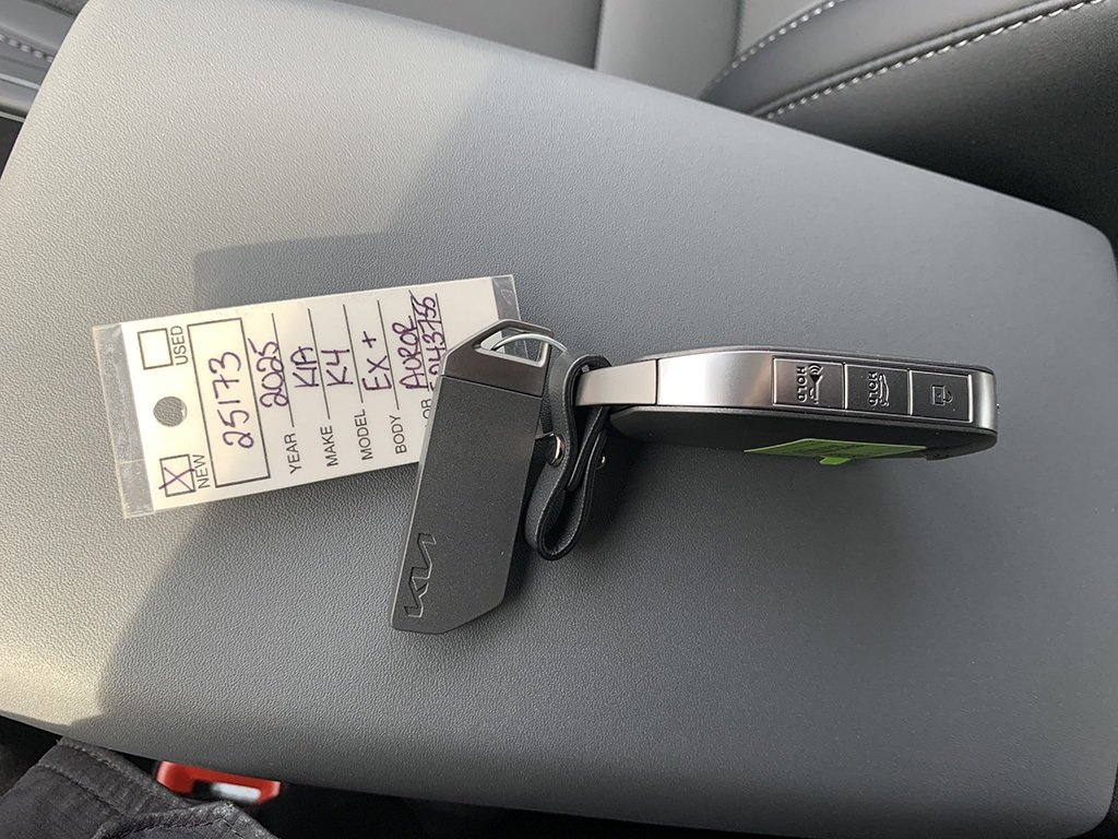 Kia K4 EX+ | Leather | SunRoof | Cam | Warranty to 2031 2025 à Amherst, Nouvelle-Écosse - 27 - w1024h768px