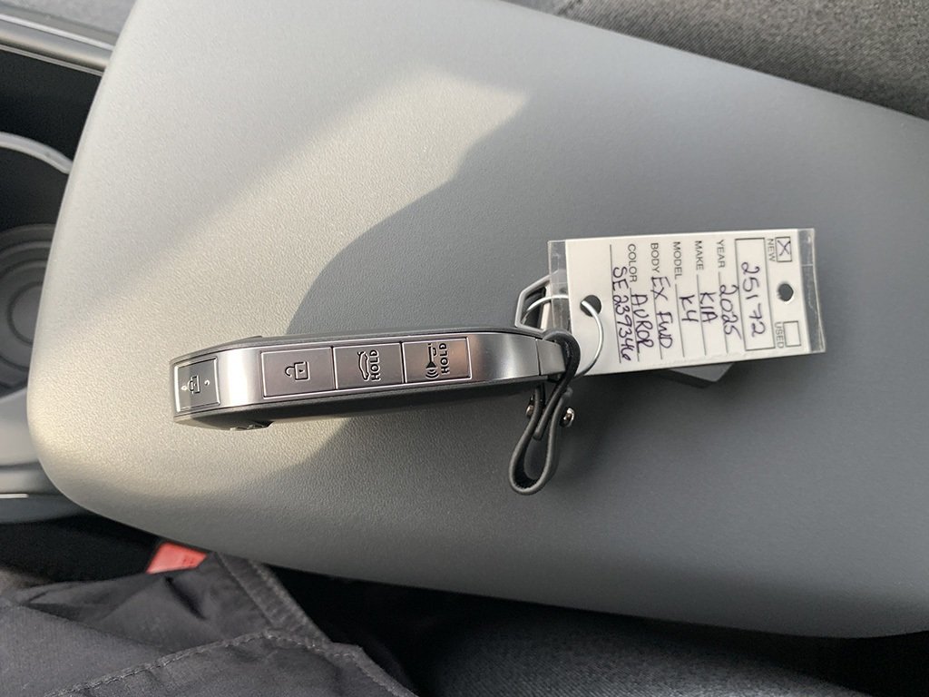 Kia K4 EX | Cam | HtdWheel | USB | Warranty to 2031 2025 à Amherst, Nouvelle-Écosse - 26 - w1024h768px