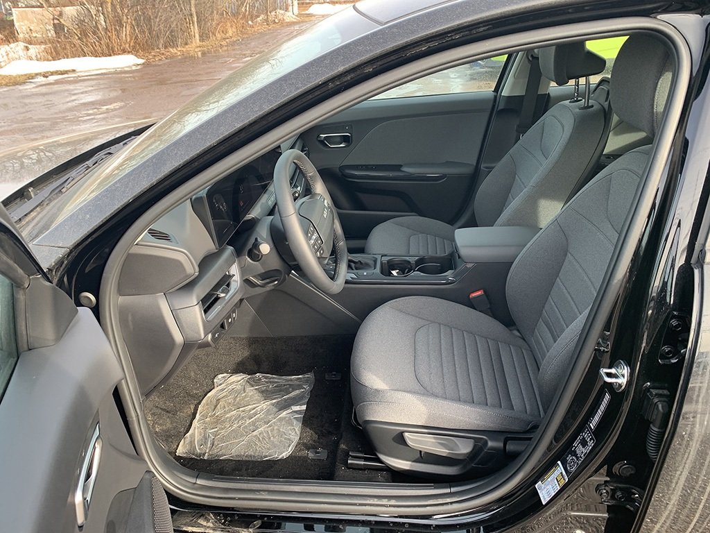 Kia K4 EX | Cam | HtdWheel | USB | Warranty to 2031 2025 à Amherst, Nouvelle-Écosse - 12 - w1024h768px