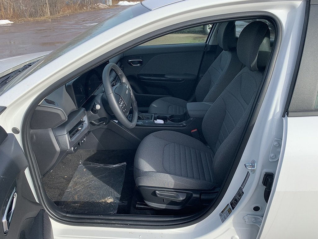 Kia K4 EX 2025 à Amherst, Nouvelle-Écosse - 13 - w1024h768px