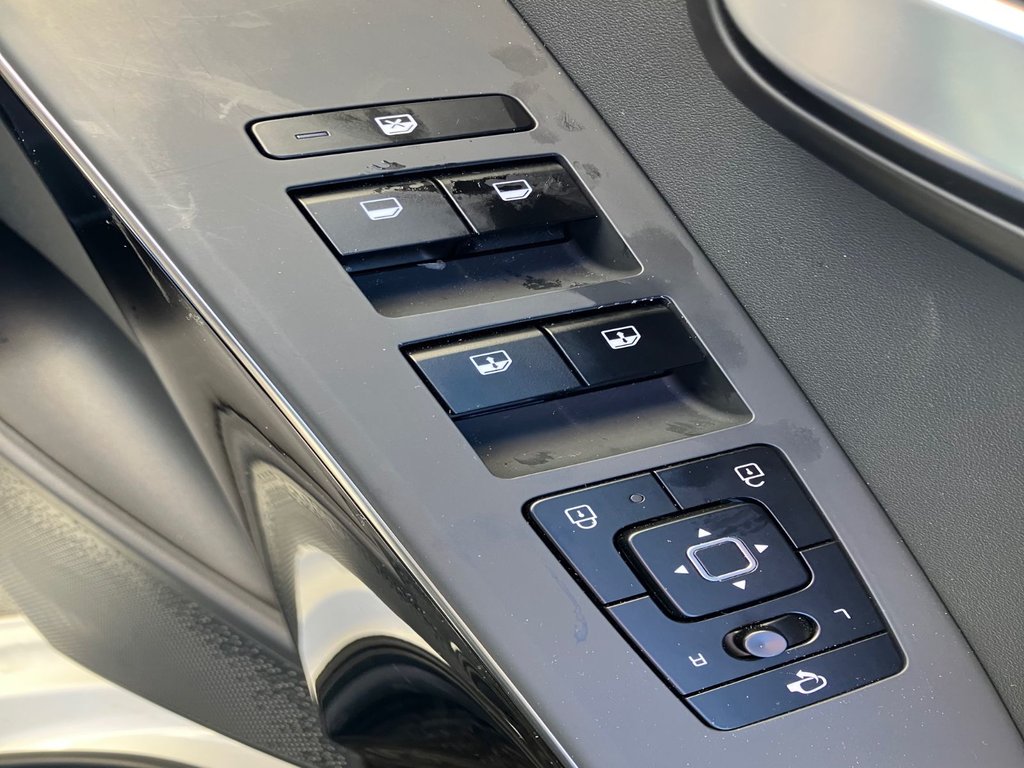 Kia Niro SX | Leather | Roof | Nav | Warranty to 2033 2025 à Bridgewater, Nouveau-Brunswick - 18 - w1024h768px