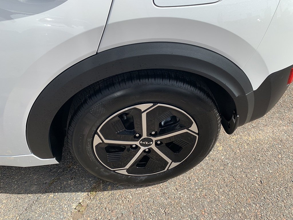 2026 Kia Niro EX Premium | HEV | Cam | USB | Warranty to 2031 in Amherst, Nova Scotia - 10 - w1024h768px