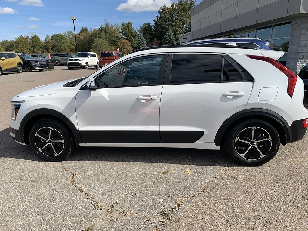 2026 Kia Niro EX Premium | HEV | Cam | USB | Warranty to 2031 in Amherst, Nova Scotia - 9 - w1024h768px