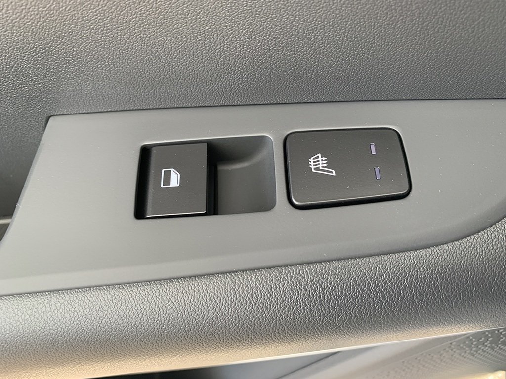 2026 Kia Niro SX in Amherst, Nova Scotia - 18 - w1024h768px