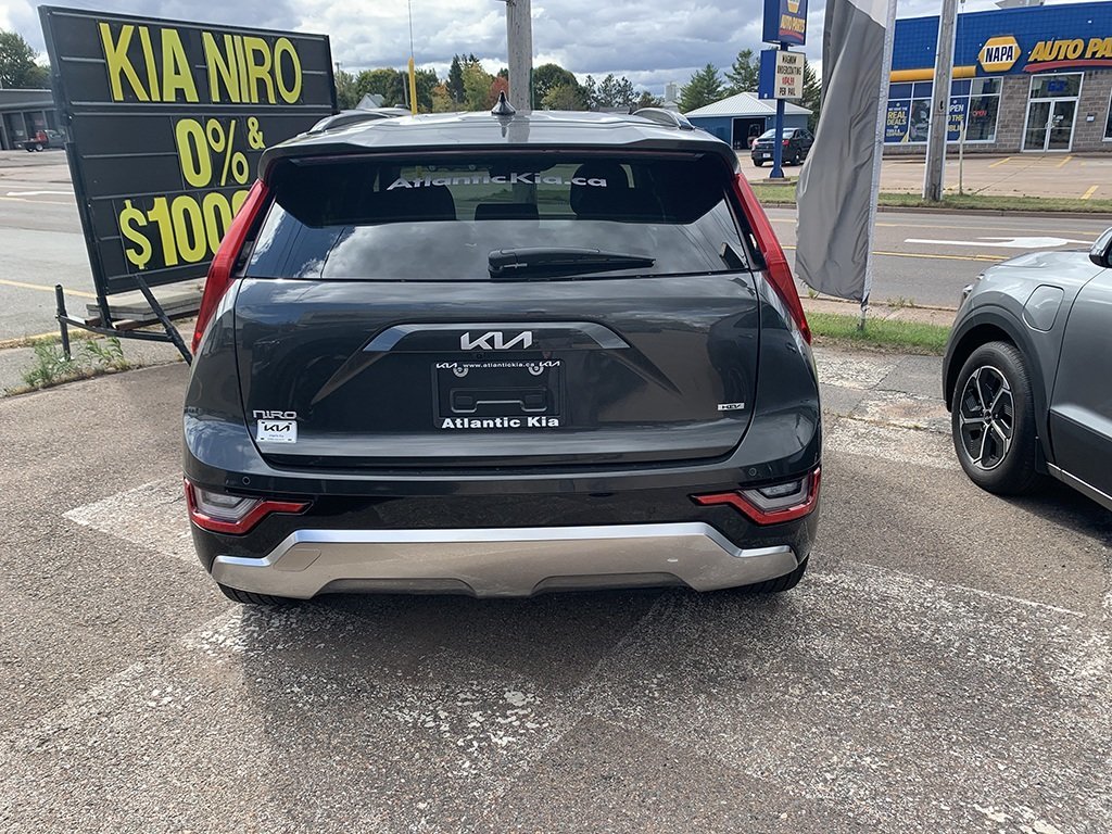 2026 Kia Niro SX in Amherst, Nova Scotia - 6 - w1024h768px