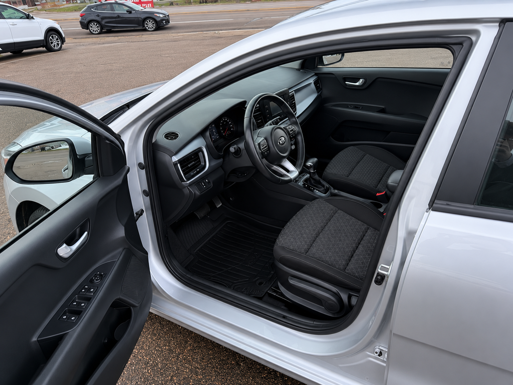 Kia Rio 5-door LX+ | Cam | USB | HtdSeats | Bluetooth | Cruise 2020 à Amherst, Nouvelle-Écosse - 22 - w1024h768px