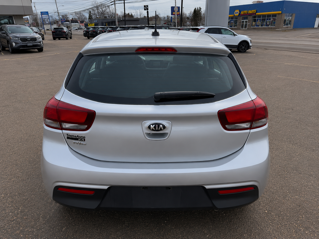 Kia Rio 5-door LX+ | Cam | USB | HtdSeats | Bluetooth | Cruise 2020 à Amherst, Nouvelle-Écosse - 4 - w1024h768px