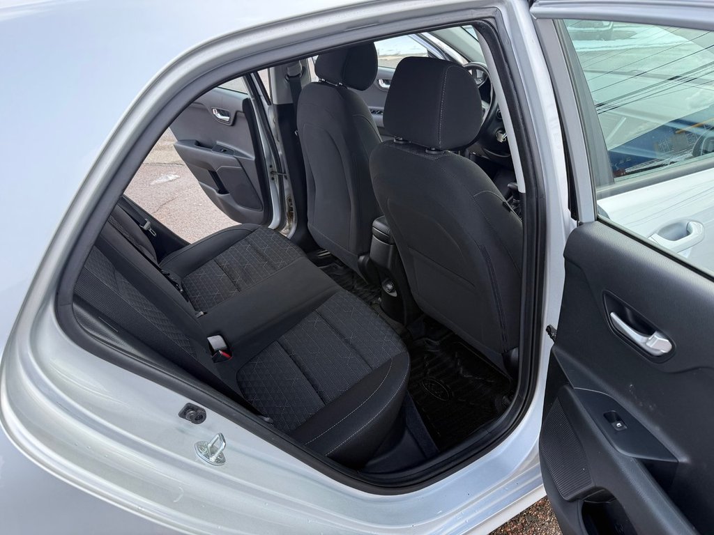 2020 Kia Rio 5-door LX+ in Amherst, Nova Scotia - 35 - w1024h768px