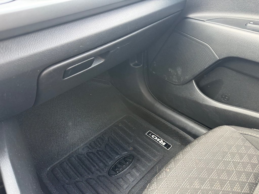 2020 Kia Rio 5-door LX+ in Amherst, Nova Scotia - 71 - w1024h768px