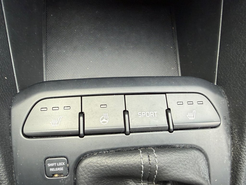 2020 Kia Rio 5-door LX+ in Amherst, Nova Scotia - 63 - w1024h768px