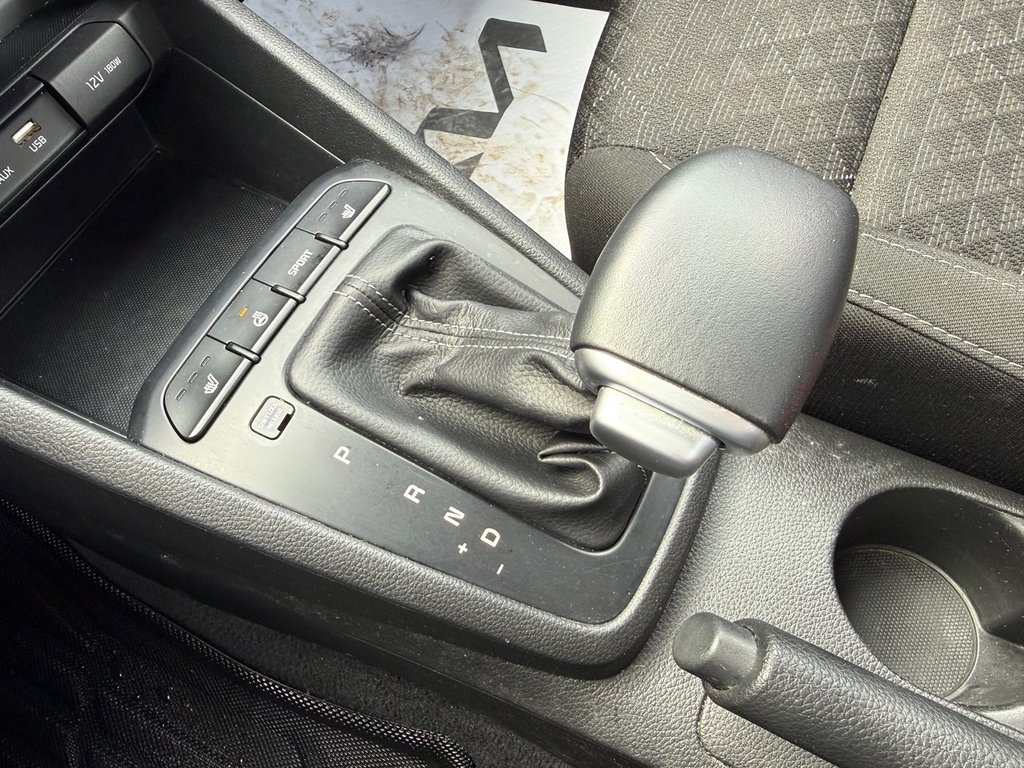 2020 Kia Rio 5-door LX+ in Amherst, Nova Scotia - 79 - w1024h768px