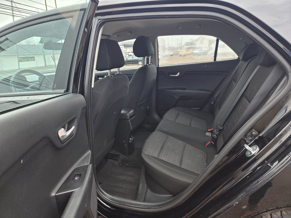 Kia Rio 5-door LX+ | Cam | USB | HtdSeats | Warranty to 2028 2023 à Bridgewater, Nouveau-Brunswick - 43 - w1024h768px